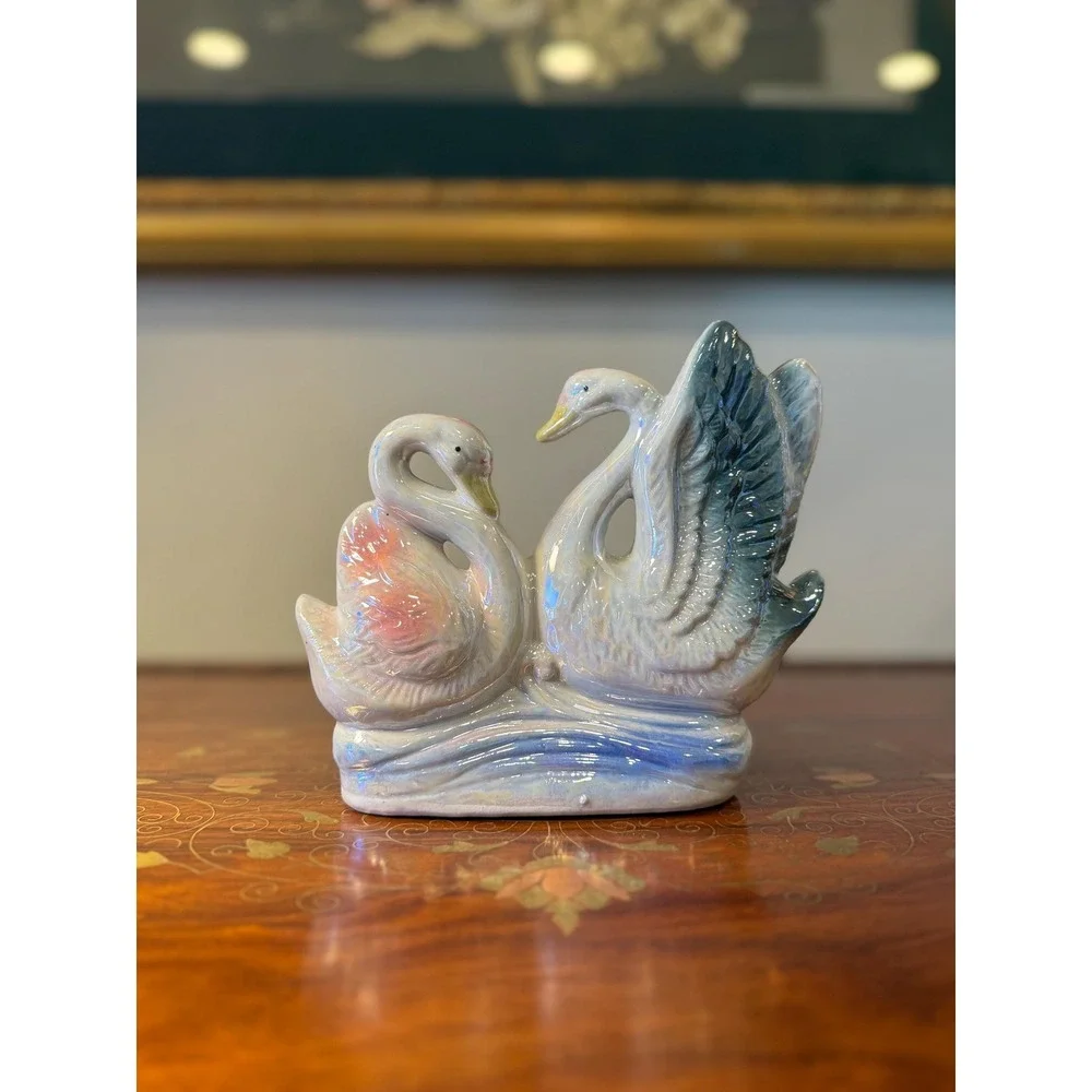 Vintage‎ Lusterware Swan Family Figurine